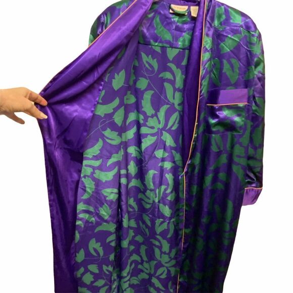 Vintage Victorias Secret Gold Label Purple Green Satin Robe Size M/L & Top Y2K - Picture 3 of 14